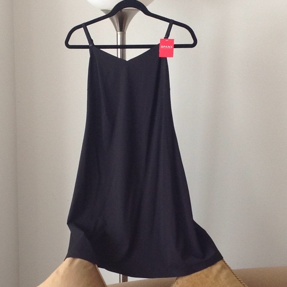 🍃🌹SPANX - 'Thinstincts' Low Back 'Layering' Slip